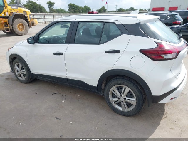 Nissan Kicks S Xtronic Cvt