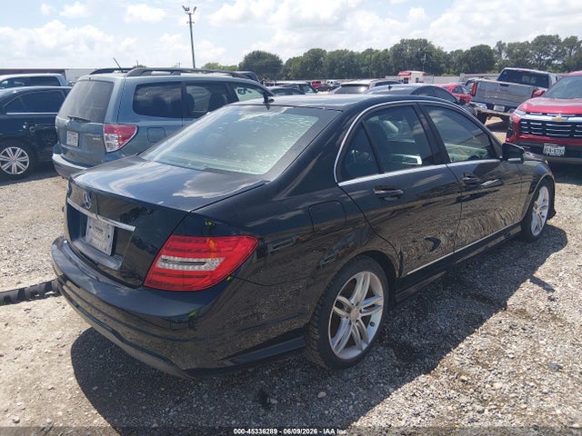 Mercedes-Benz C-Class Sport