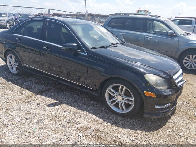 Salvage Mercedes-Benz C-Class Image