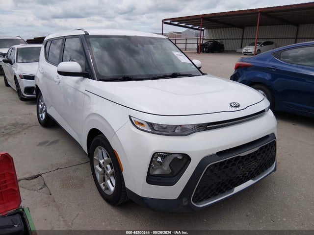 Salvage Kia Soul Image