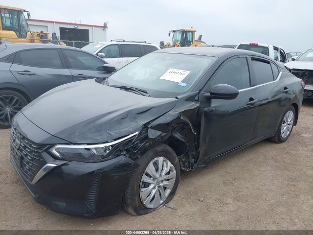 Nissan Sentra S