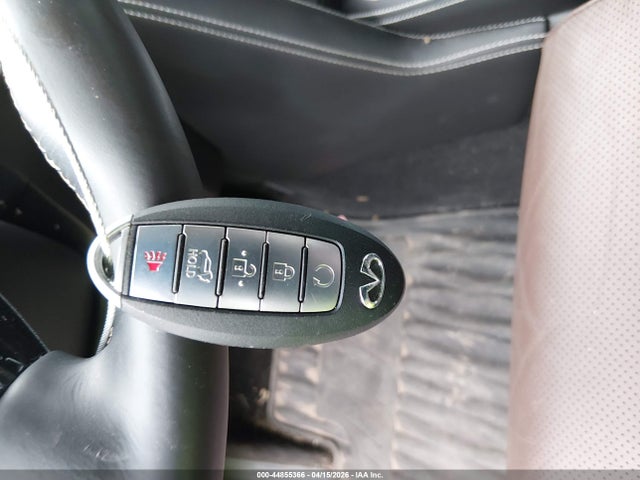 INFINITI Qx Premium Select Awd