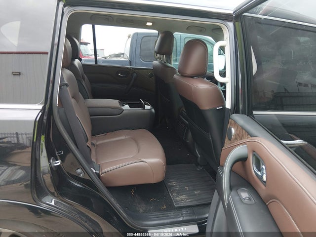 INFINITI Qx Premium Select Awd