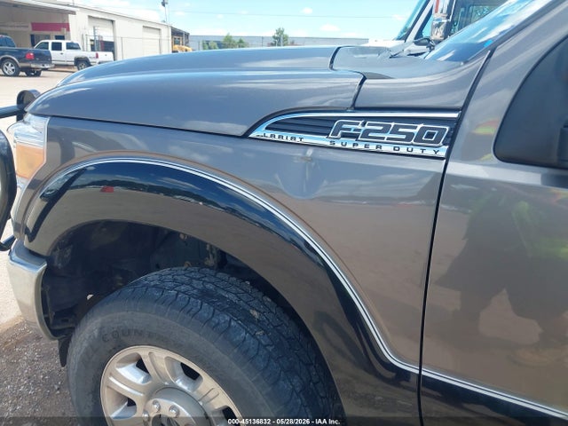Ford F-250 Lariat