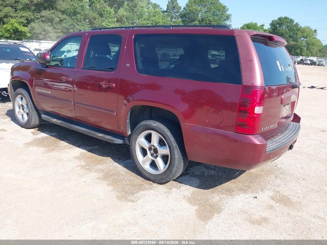 Chevrolet Suburban 1500 Lt