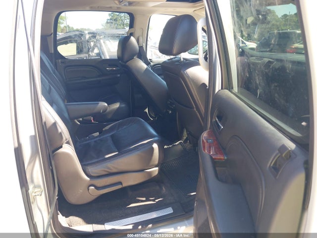 Cadillac Escalade Premium