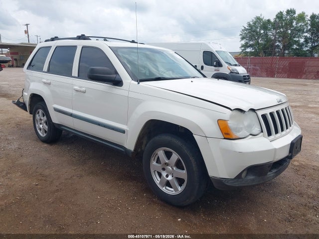 Salvage Jeep Grand Cherokee Image