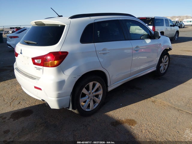 Mitsubishi Outlander Se