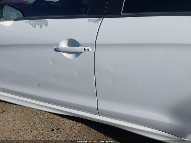 Mitsubishi Outlander Se