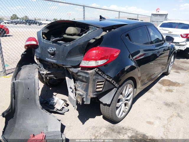 Hyundai VELOSTER