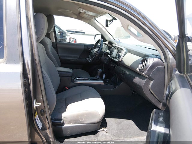 Toyota Tacoma Sr5 V6
