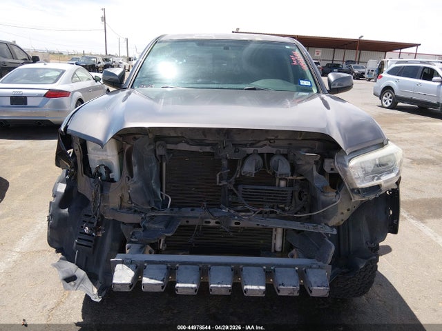 Toyota Tacoma Sr5 V6