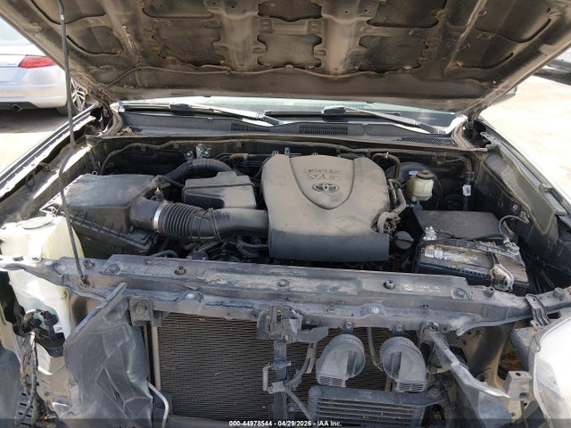 Toyota Tacoma Sr5 V6