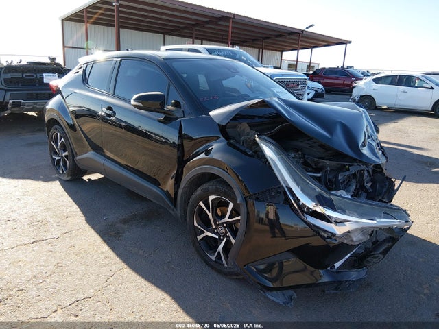 Salvage Toyota C-HR Image