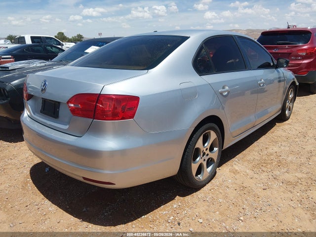 Volkswagen Jetta 2.0l S