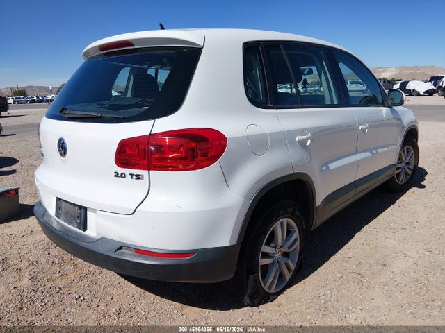Volkswagen Tiguan S