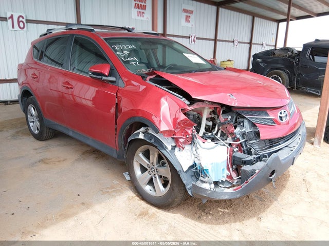 Salvage Toyota RAV4 Image