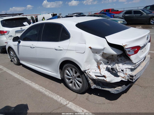 Toyota Camry Le