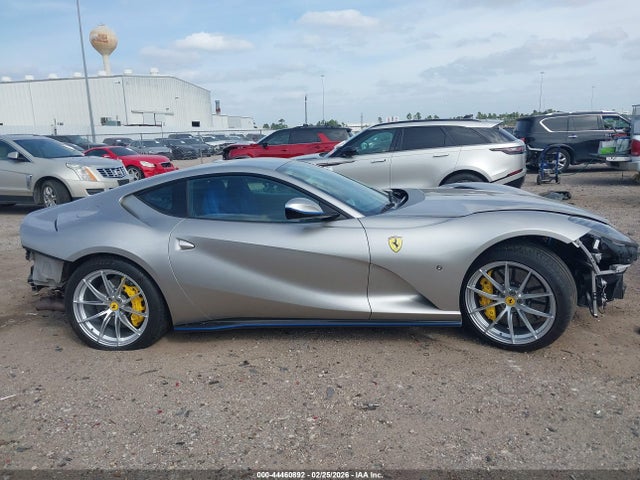 Ferrari 812 Superfast