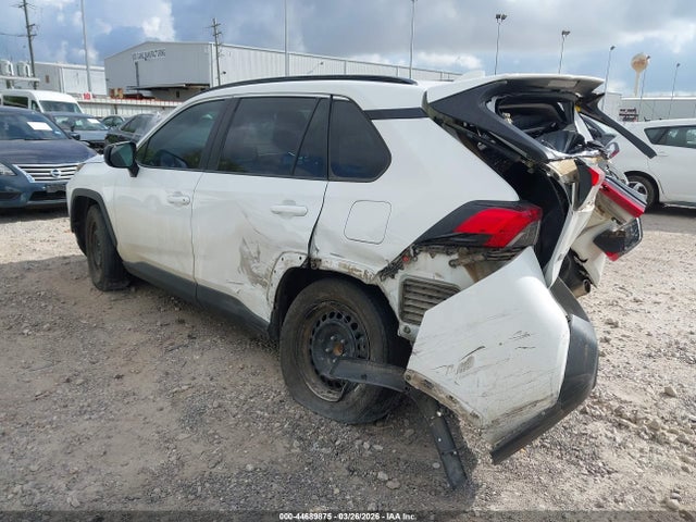 Toyota RAV4 Le