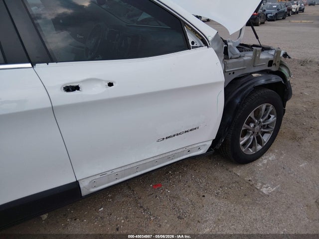 Jeep Cherokee Latitude Lux Fwd