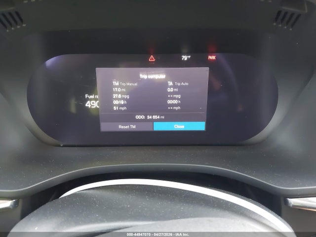 Volvo XC60 B5 Plus Dark Theme
