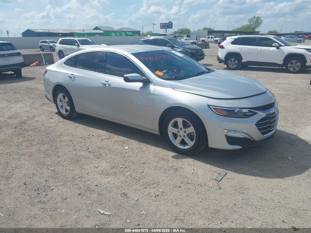 Salvage Chevrolet Malibu Image