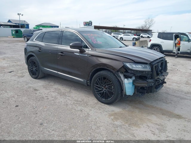 Salvage Lincoln Nautilus Image