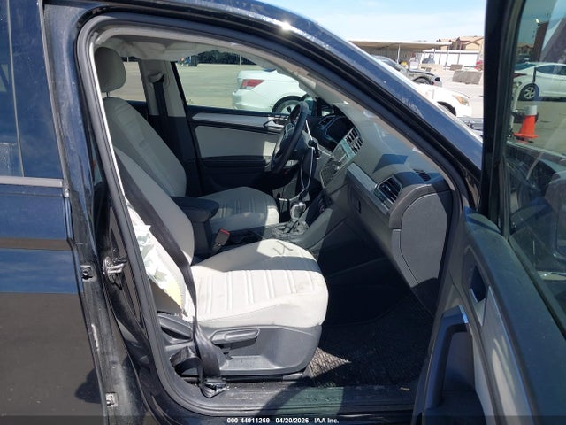 Volkswagen Tiguan 2.0t S