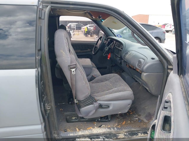 Dodge Ram 1500 St