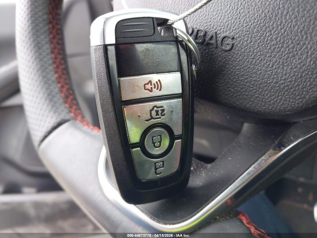 Ford Escape St-line