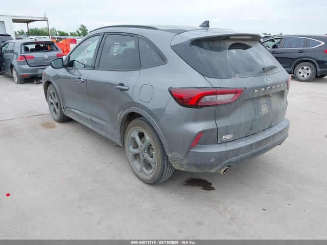 Ford Escape St-line