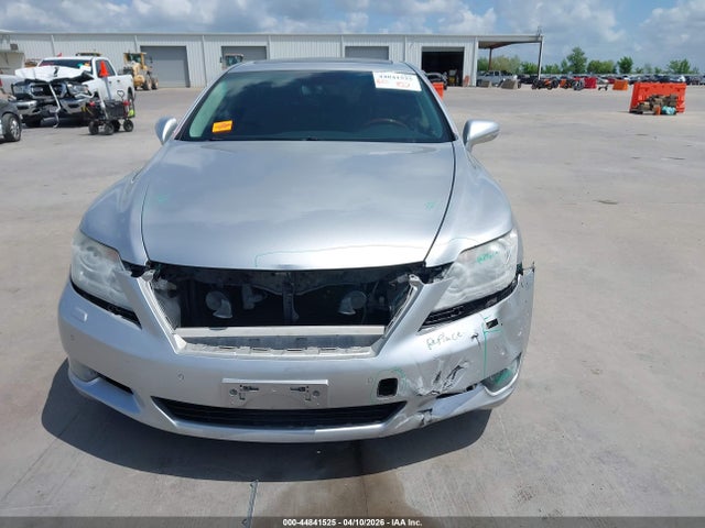 Lexus LS L
