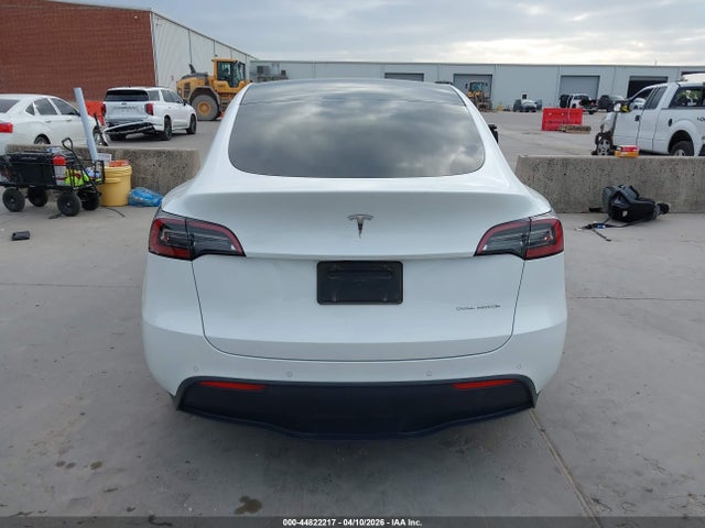 Tesla Model Y Long Range Dual Motor All-wheel Drive
