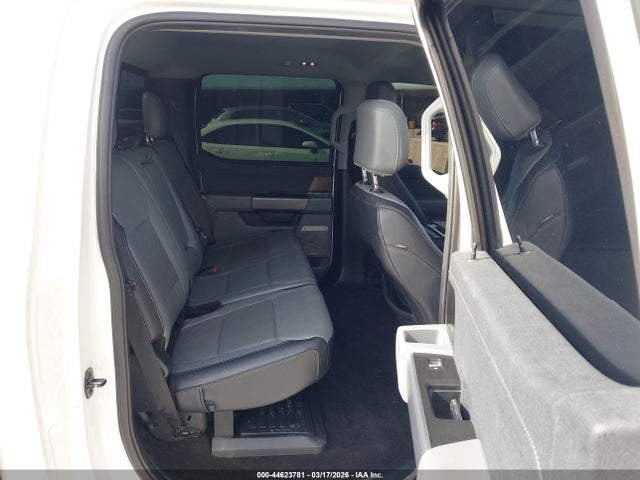Ford F-150 Lariat