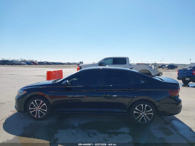 Volkswagen Jetta 1.5t Sport