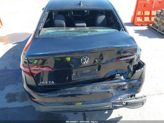 Volkswagen Jetta 1.5t Sport