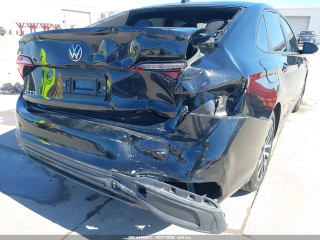Volkswagen Jetta 1.5t Sport