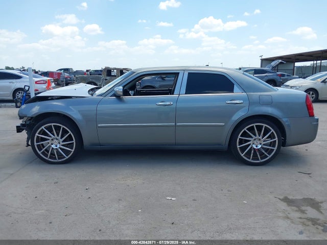 Chrysler 300 Touring