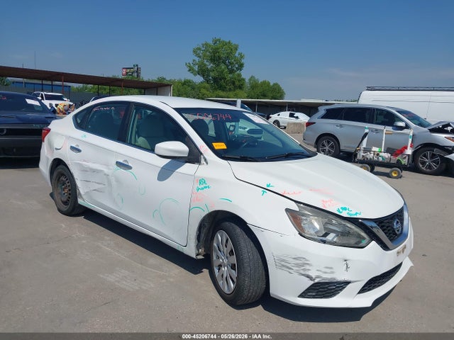 Salvage Nissan Sentra Image