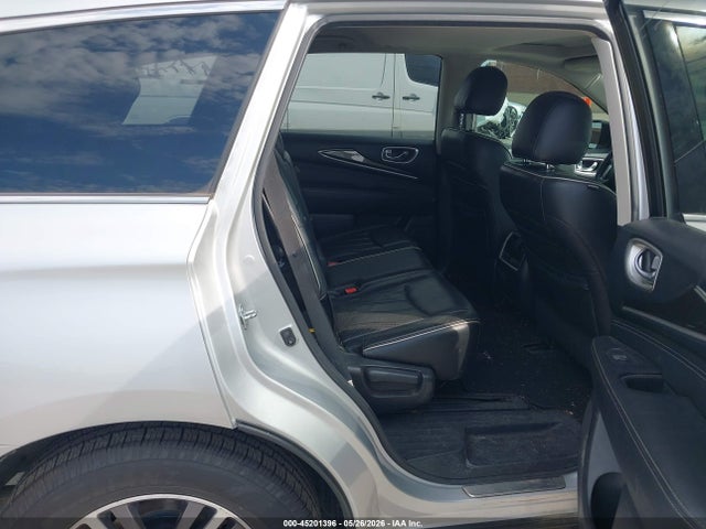 INFINITI Qx