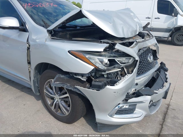 INFINITI Qx