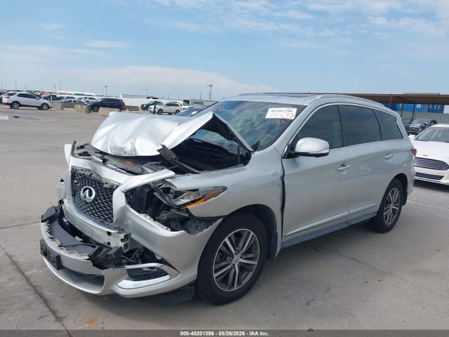 INFINITI Qx