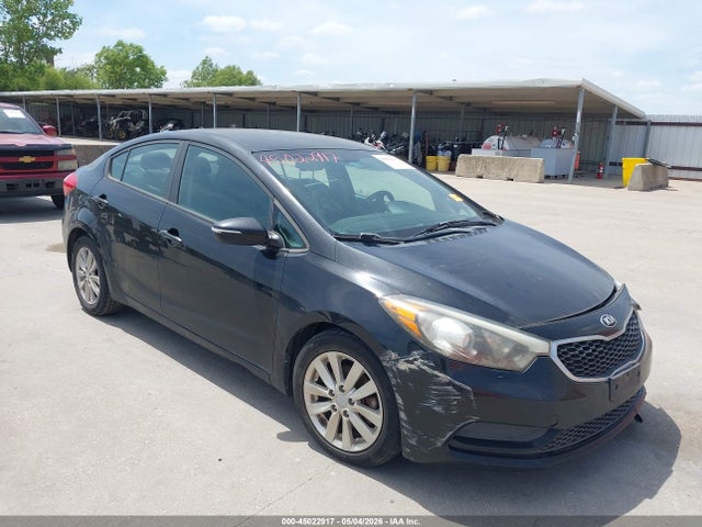 Salvage Kia Forte Image