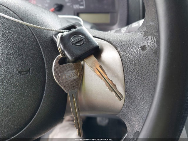 Nissan Nv S