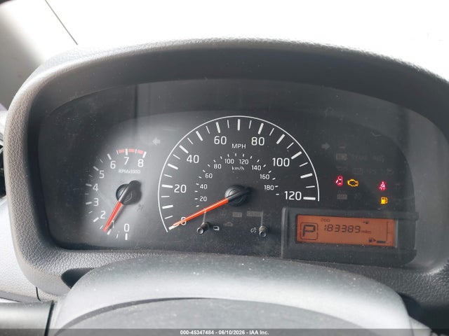 Nissan Nv S