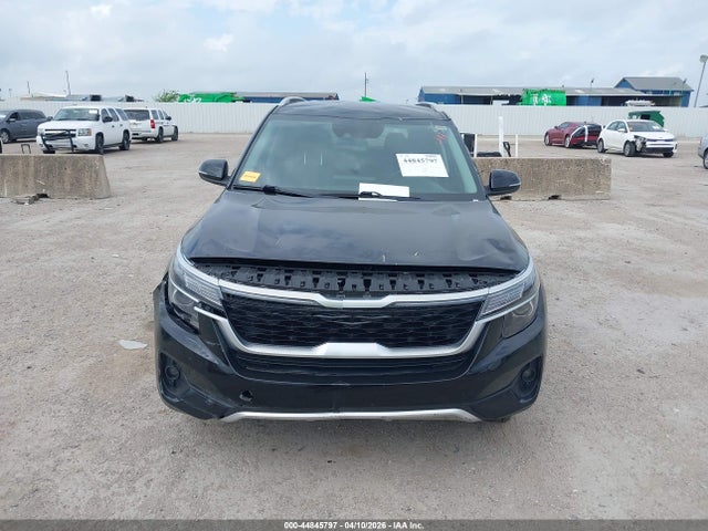 Kia Seltos S