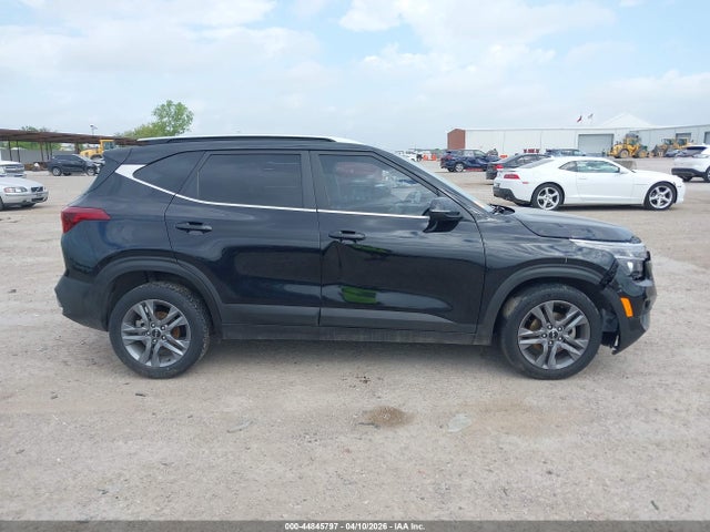 Kia Seltos S