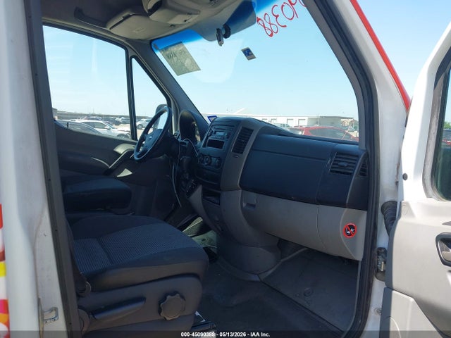 Freightliner Sprinter 2500