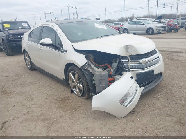 Salvage Chevrolet Volt Image